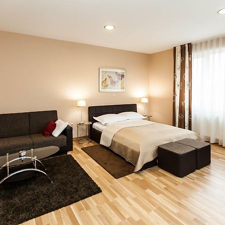 Hotel Petrijevci Bizovac Quarto foto