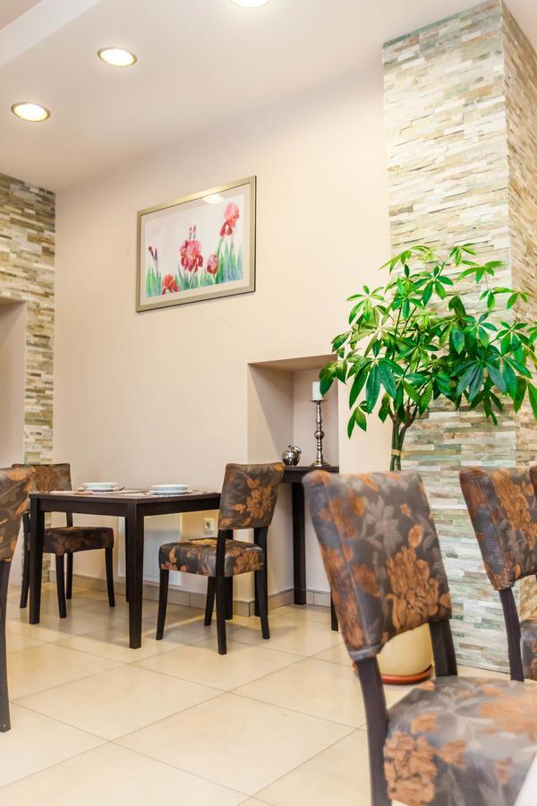 Hotel Petrijevci Bizovac Exterior foto